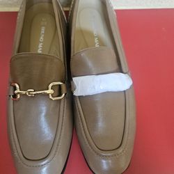 Bruno Marc Women's Penny Loafers Slip on Comfortable Flats Shoes

 Size 7.5