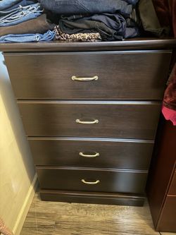Light Weight Dresser