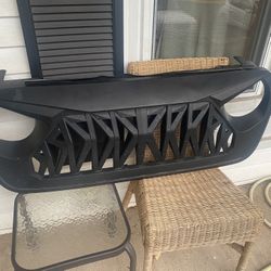 2018-2023 Shark Grill All Black 