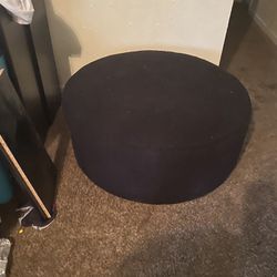 Black Circle Chair With Storage Inside 