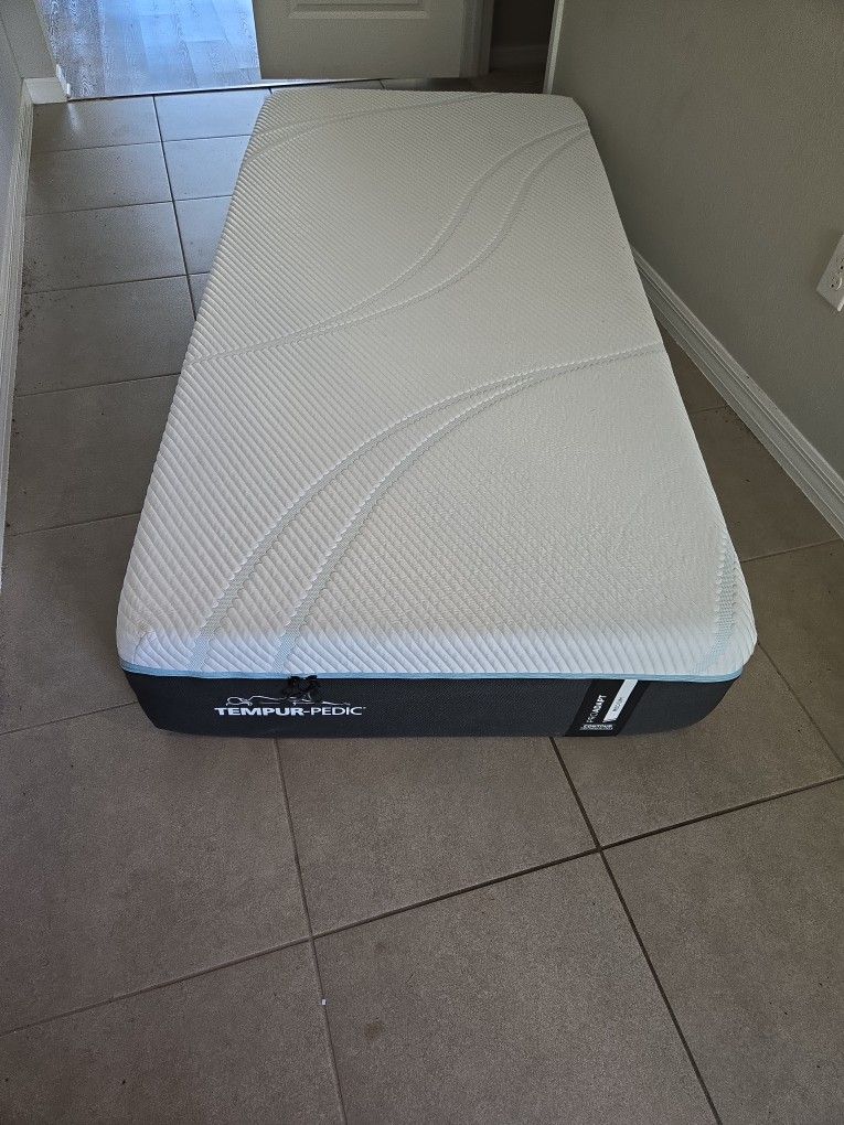 Tempur-pedic Mattress