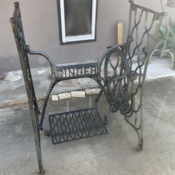Sewing Matching Stand