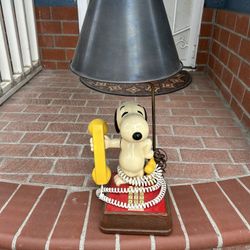 Snoopy Telephone And Lamp