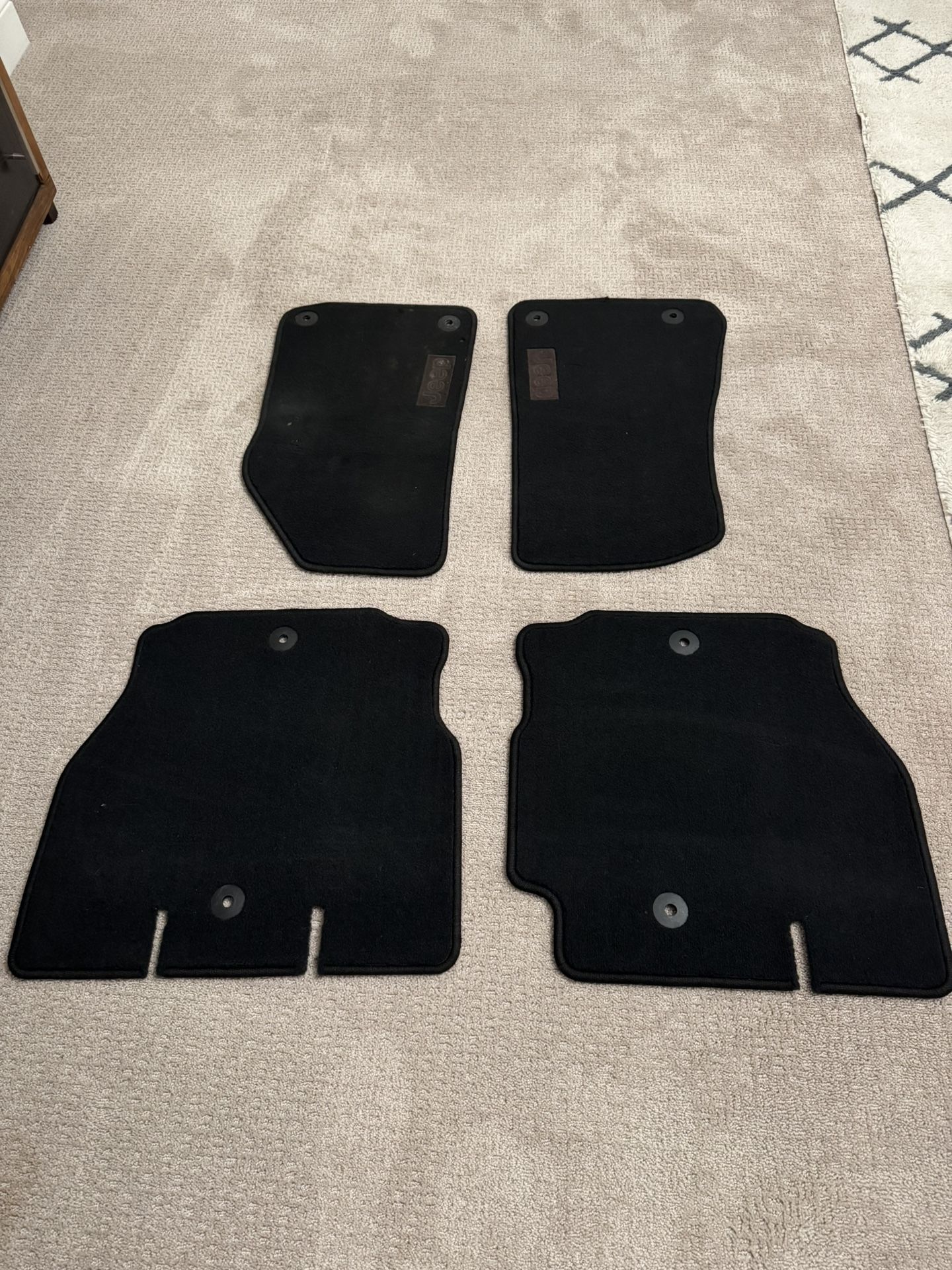 Free - Jeep wrangler JL Floor Mats