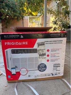 Frigidaire 24000 BTU AC Unit (WiFi Connected)