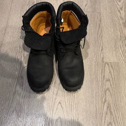 Black Tims 