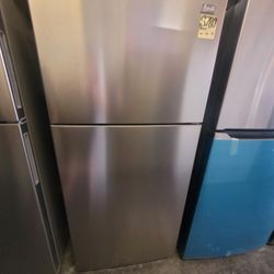 Refrigerator Avanti 