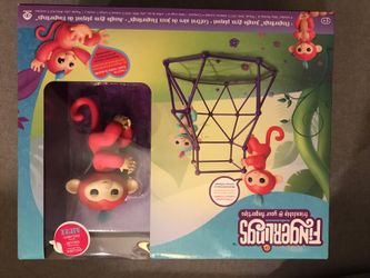 Fingerlings jungle gym playset