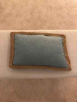 Decorative pillow