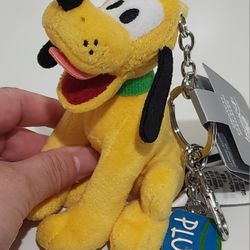 Disney Keychain Pluto Plush BNWT