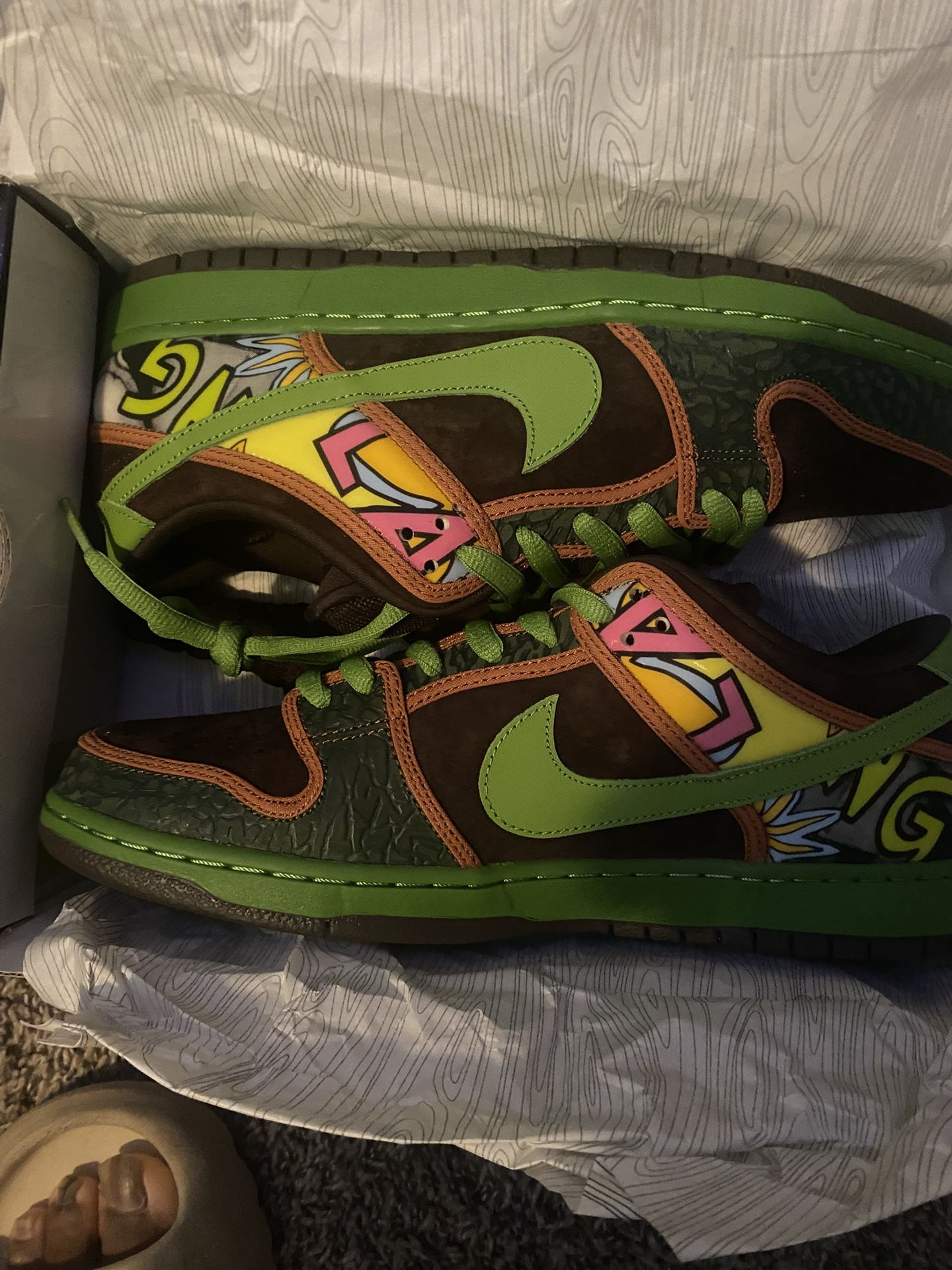 Premium Nike Dunks Low DLS SB QS Size 12