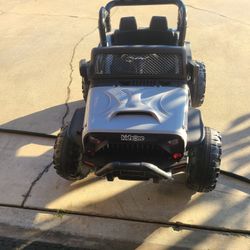 Jeep Kidzone Only Used One Time MY Son Didn't Like It