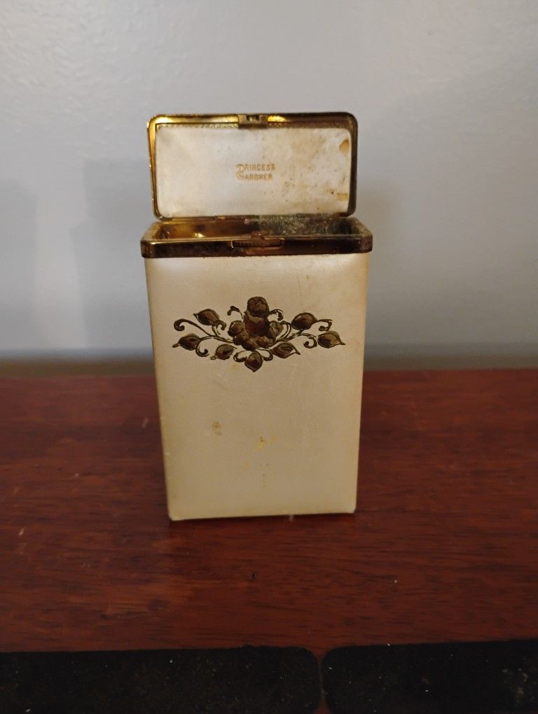 Vintage Cigarette Lighter In Matching Case