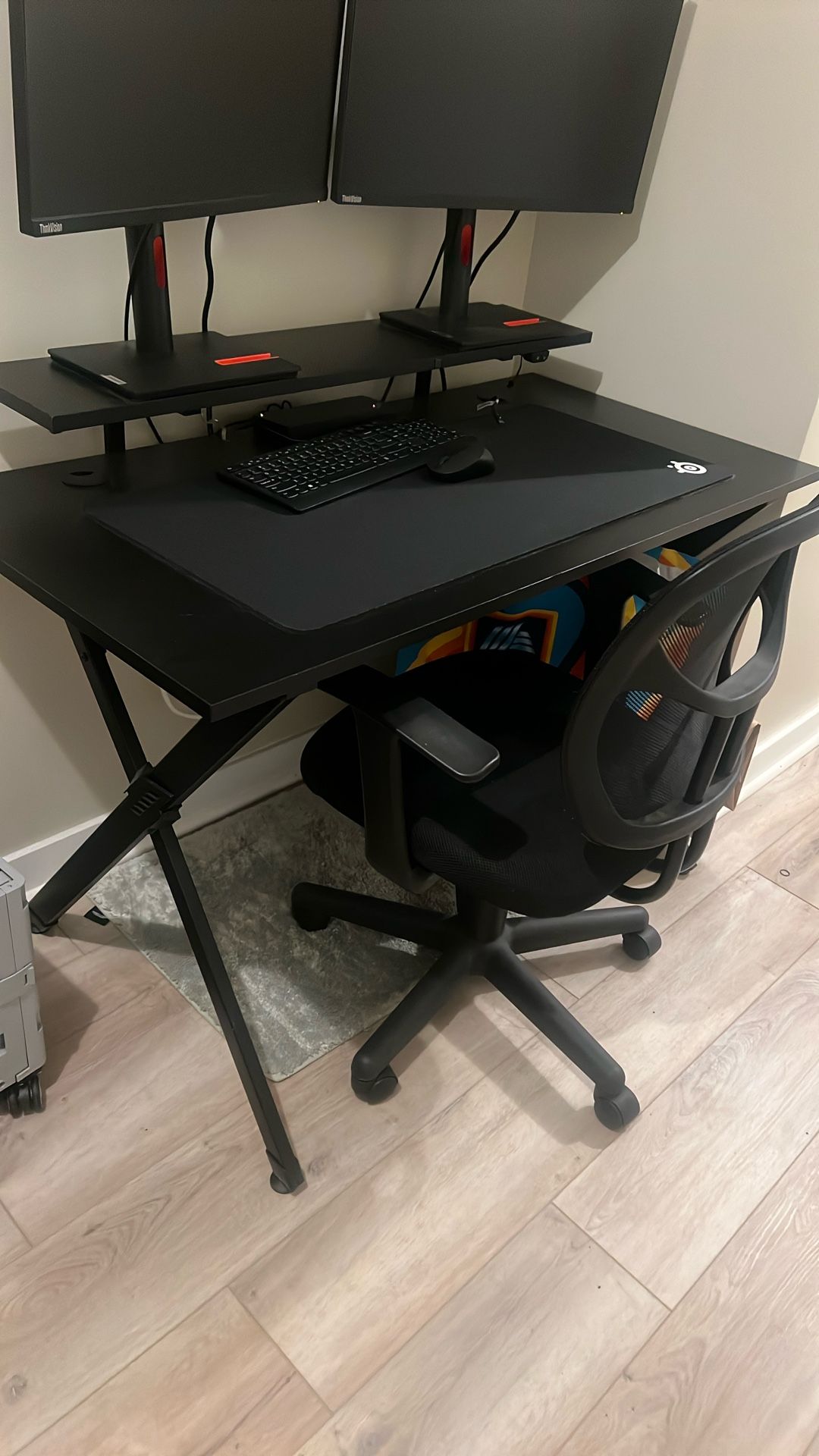 Gaming desk and chair