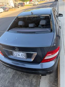 2011 Mercedes Benz C300