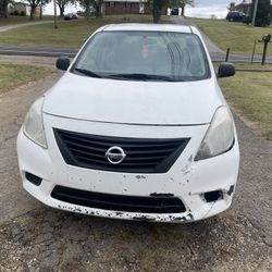 2014 Nissan Versa