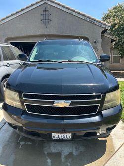 2008 Black Chevrolet Suburban LT