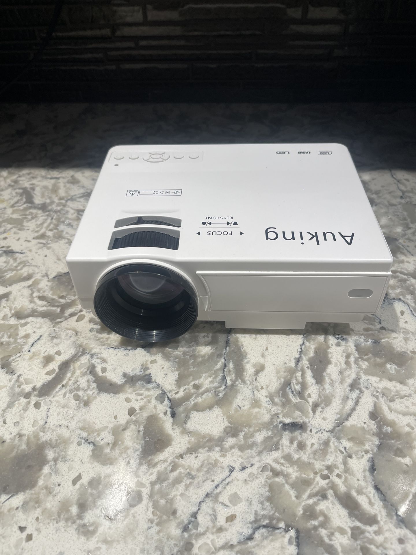 TV Projector