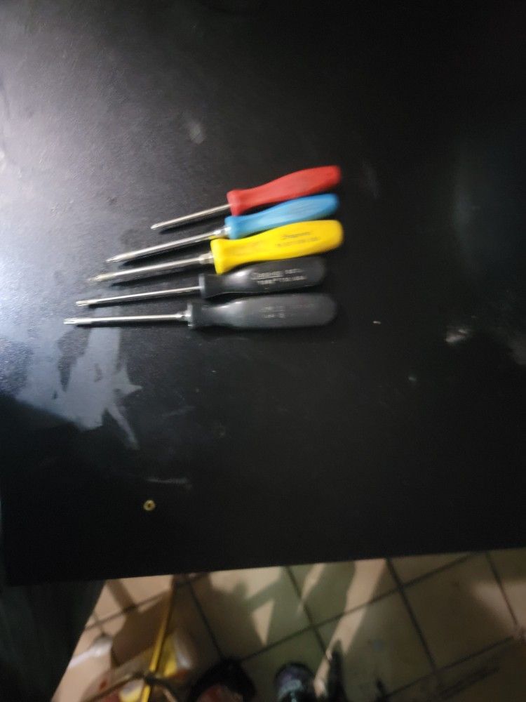 Snap On Torx Driver's And One Snap On Pocket Screwdriver