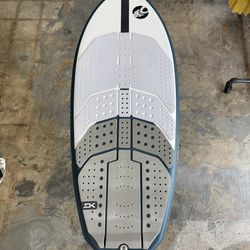 2022 Cabrinha LINK wingfoil/prone foil board