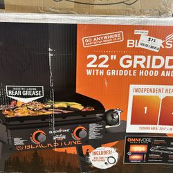 Blackstone 22” Griddle With Griddle Hood & Stand 