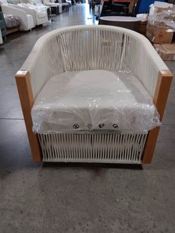 ❤️🔥 Eleanor White Fabric Woven Swivel Arm Chair with Removable Cushion