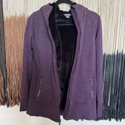 Purple Eddie Bauer zip up hooded fleece jacket with pockets; perfect condition