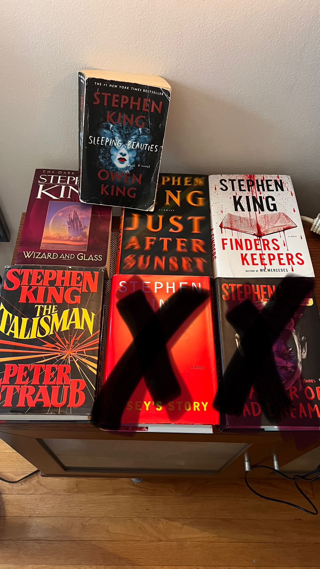 Stephen King Books: $10 Hardback/$6 Paperback - Discount on Multiples