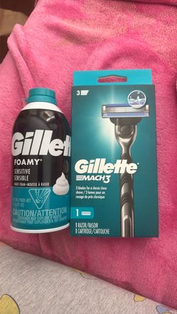 Gillette Razor with shaving cream