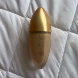 LISA ELRIDGE SEAMLESS FOUNDATION 