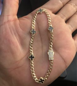 Clover bracelet 14 k gold
