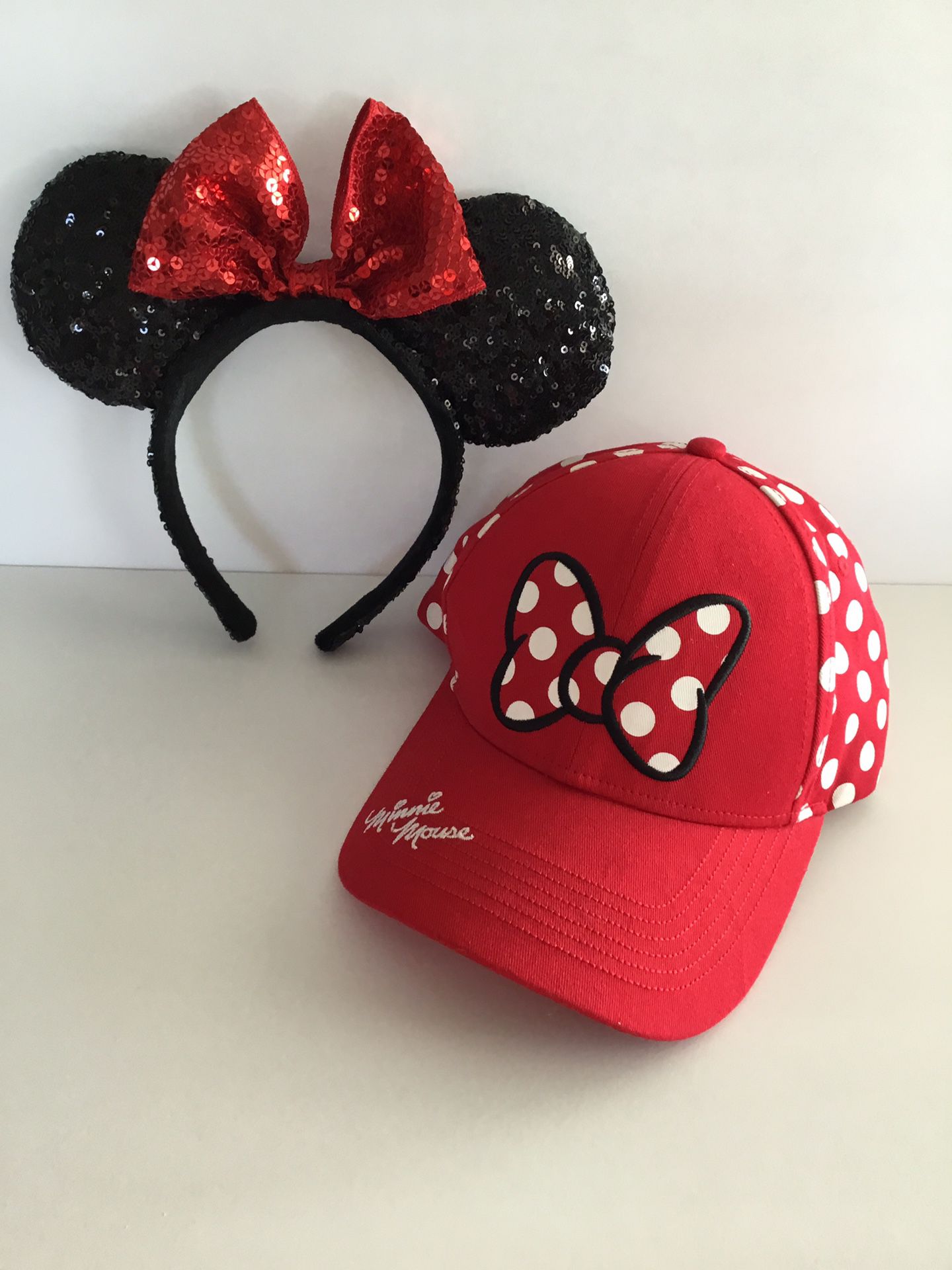 Disney Minnie Mouse Glitter Ears and Minnie Autographed Baseball Cap