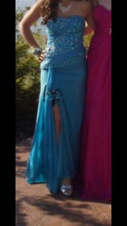 Blue bedazzled strapless dress