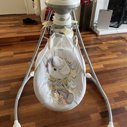 Fisher Price Snug A Puppy Swing 