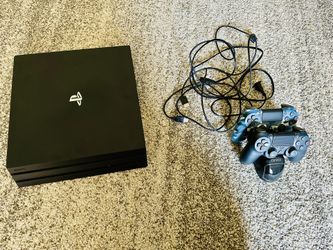PS4 Pro 1TB + 2 Controllers & Charging Dock