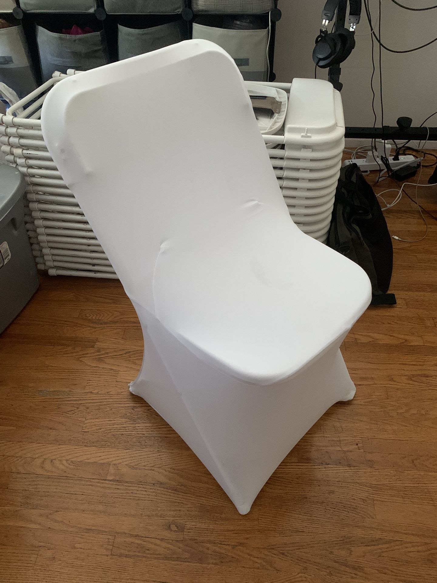 White Foldable Chairs 20x