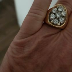 14K Men's Ring With Diamonds 