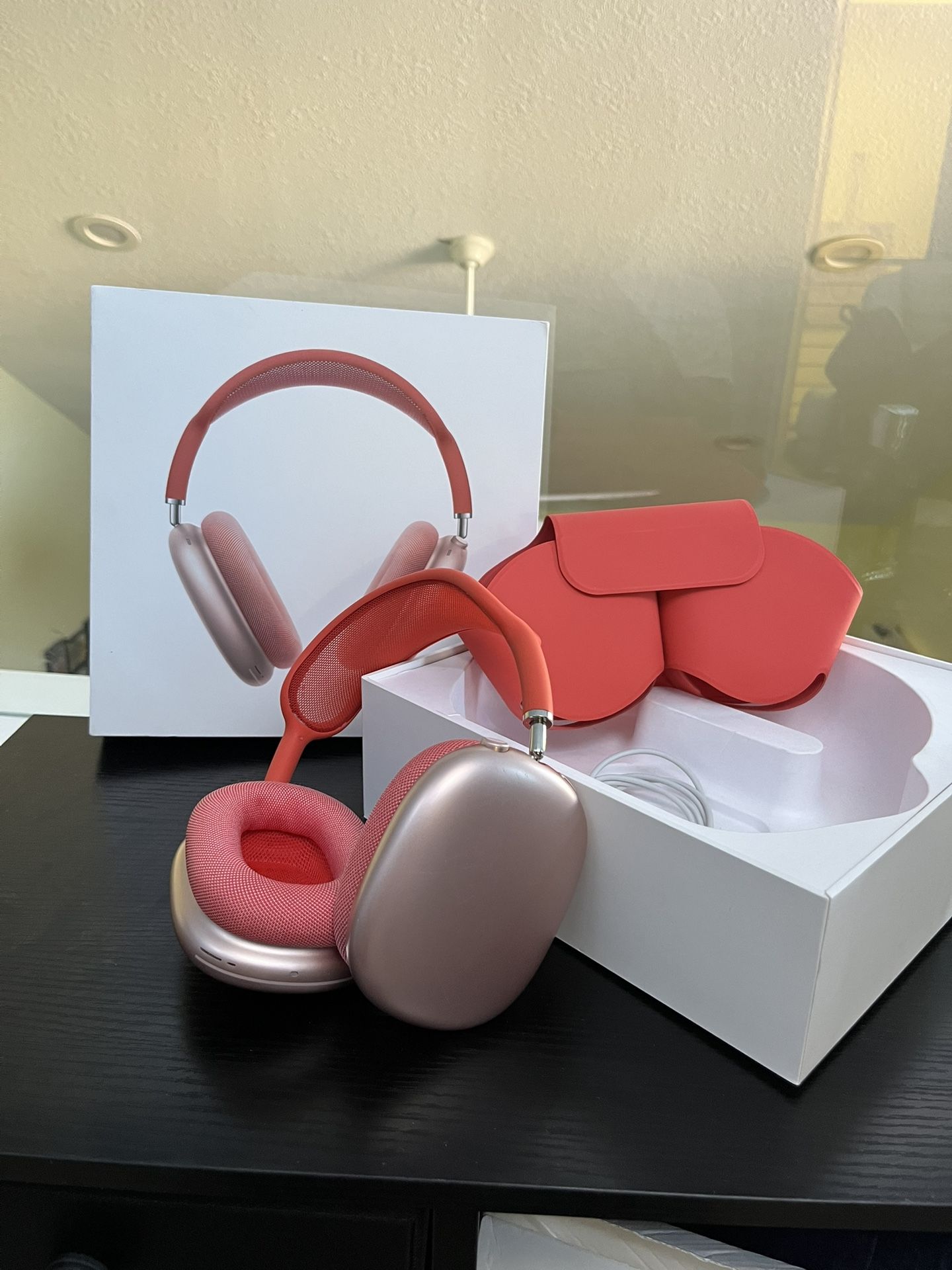 🎧 AirPods Max Red | Like New | Warranty + Bonuses See Description 
