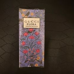 Gucci Flora GORGEOUS MAGNOLIA perfume