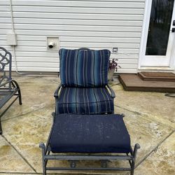 Patio Captain’s Chairs With Ottomans