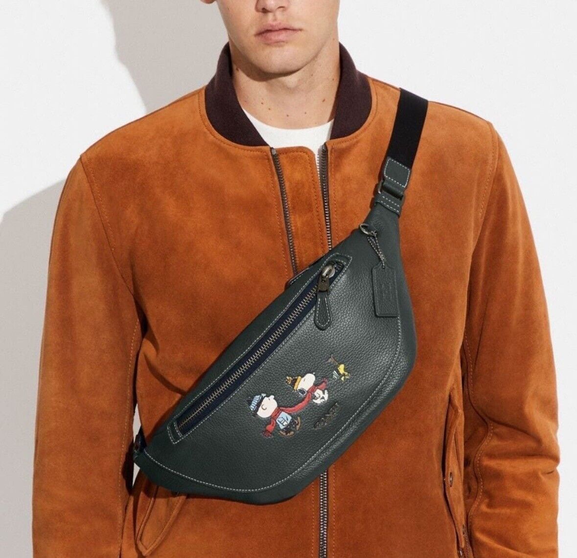 COACH X PEANUTS WARREN BELT BAG WITH SNOOPY MOTIF (COACH CE618)