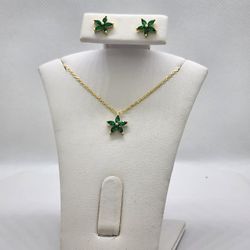 Brand New Sterling Silver 925 Green Gemstone Flower 2pcs Set 