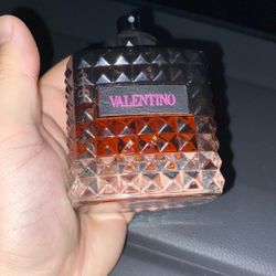 Valentino Cologne