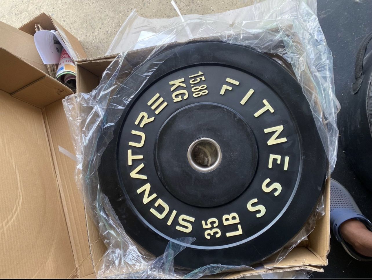 A pair of 35 bumper weights