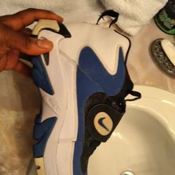 Nike Air Mission BLUE Size 10