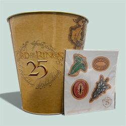 AMC The Lord Of The Rings 25th Anniversary Popcorn Bucket Magnet Set