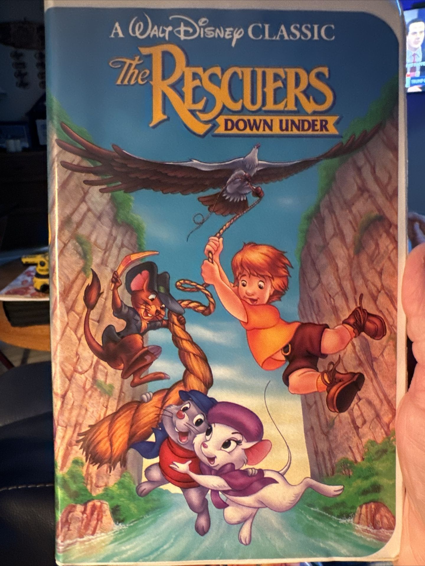Walt Disney The Rescuers Down Under #1142 VHS Black Diamond Classic Series