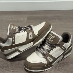 Louis Vuitton LV Trainer Sneakers 