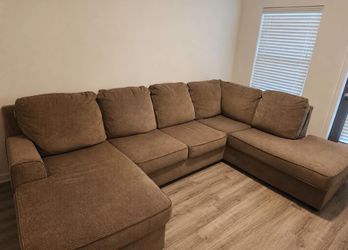 Sofa/Sectional