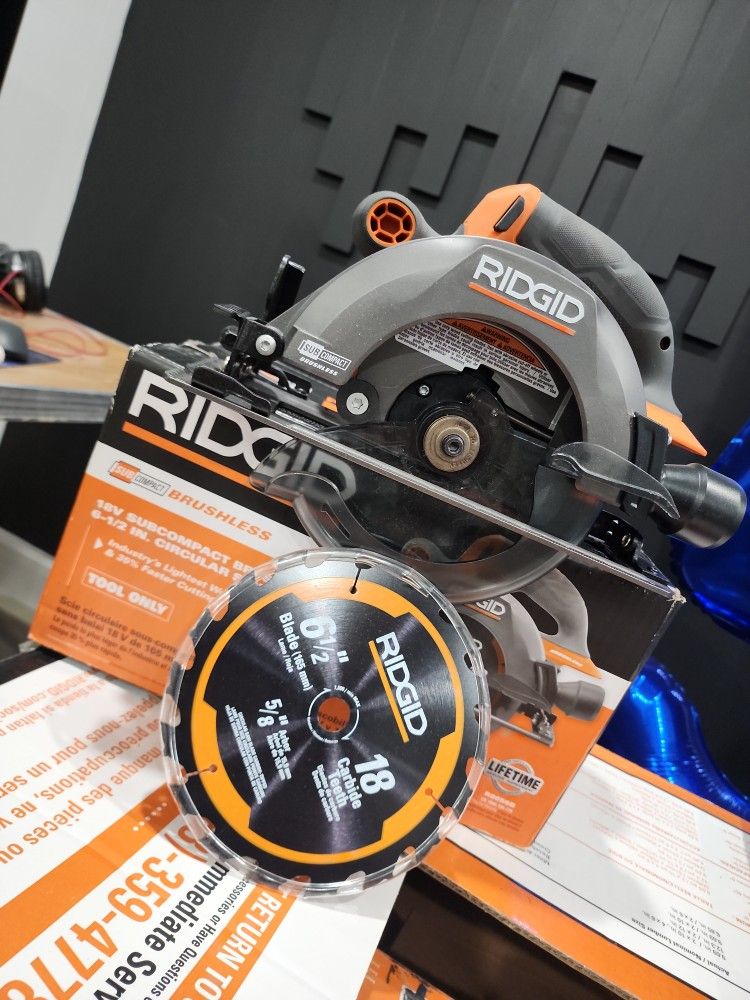 Ridgid 6 1/2 Circular Saw With Blade